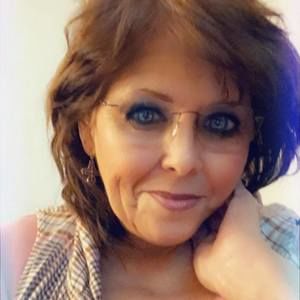 Meet your Posher, Cindy d.